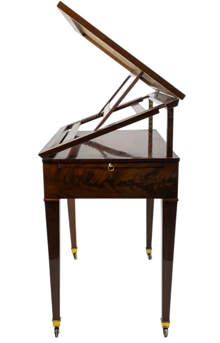 Table à la Tronchin en acajou et acajou de Cuba flammé, époque Directoire (1795-1799) — vue 3