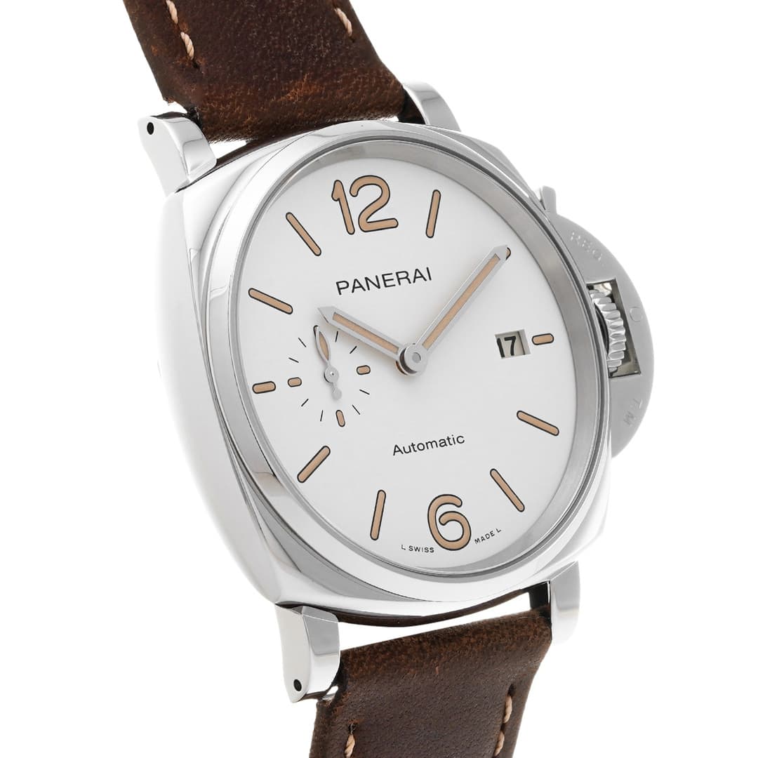 Panerai Luminor Due — vue 3