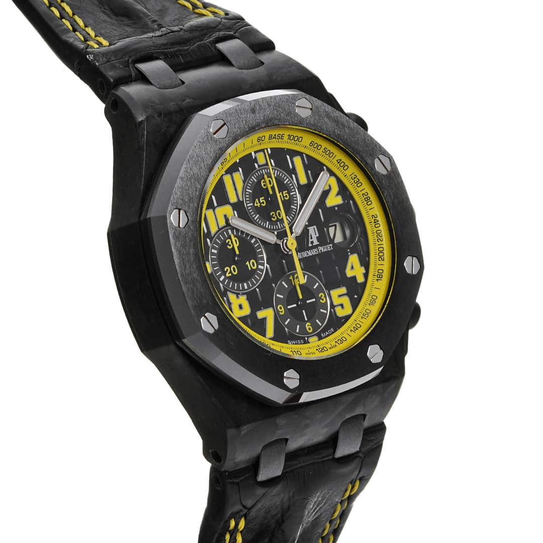 Audemars Piguet Royal Oak Offshore Chronograph Bumblebee — vue 3