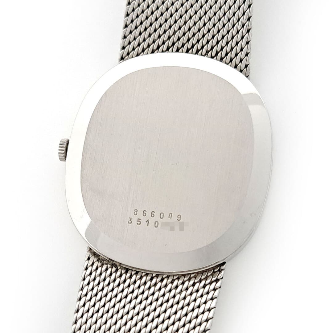UNIVERSAL GENEVE White Shadow Ellipse — vue 5