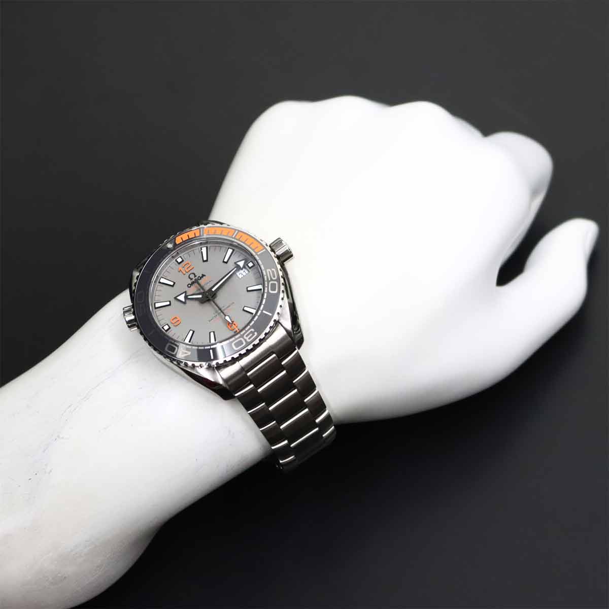 Omega Seamaster Planet Ocean Master Chronometer 600M — vue 4