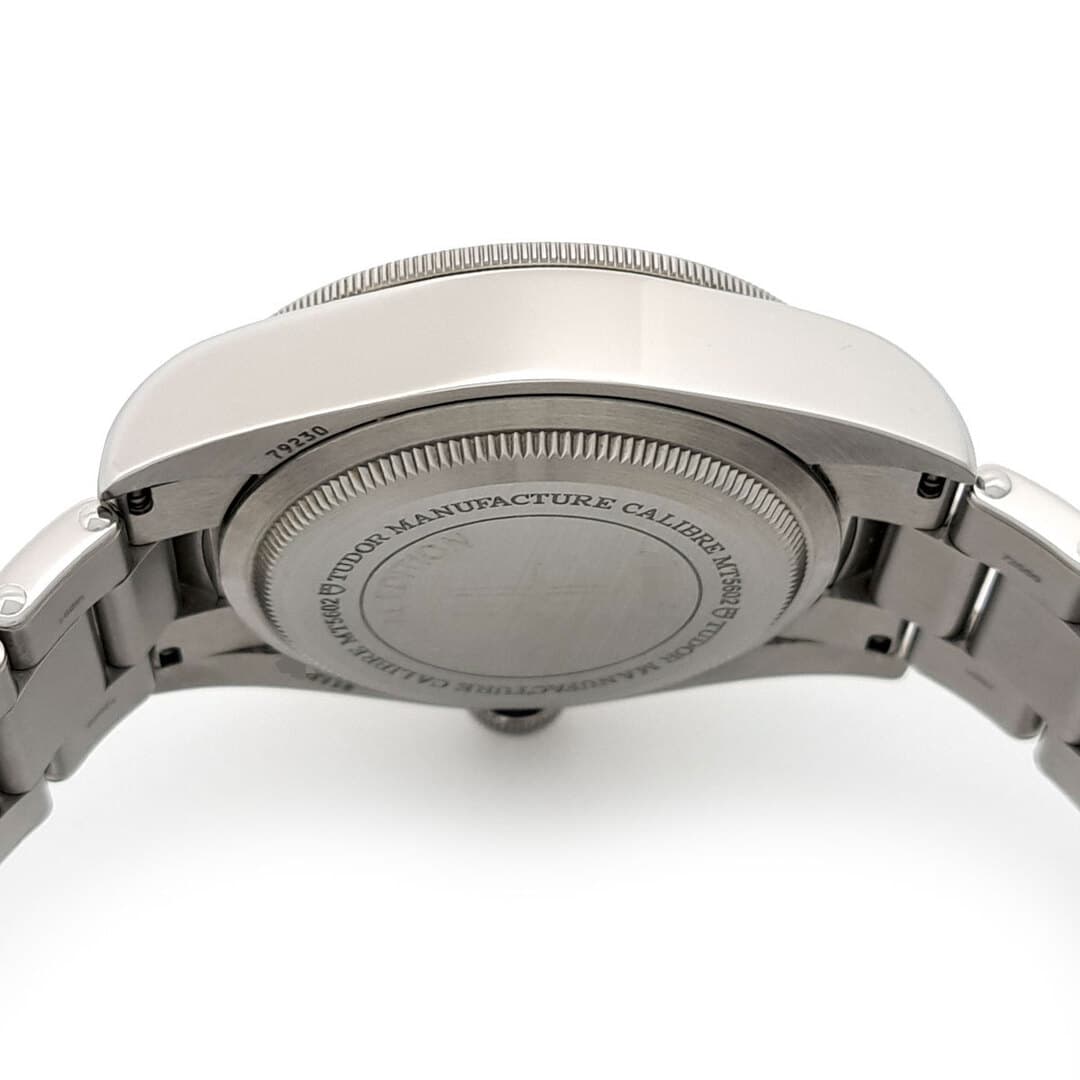 Tudor Heritage Black Bay "Harrods" Édition Limitée — vue 7