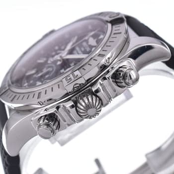 Breitling Chronomat 44 JSP — vue 3