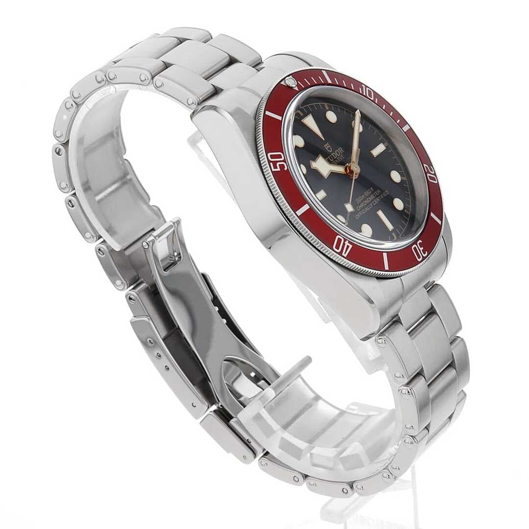 Tudor Heritage Black Bay — vue 3