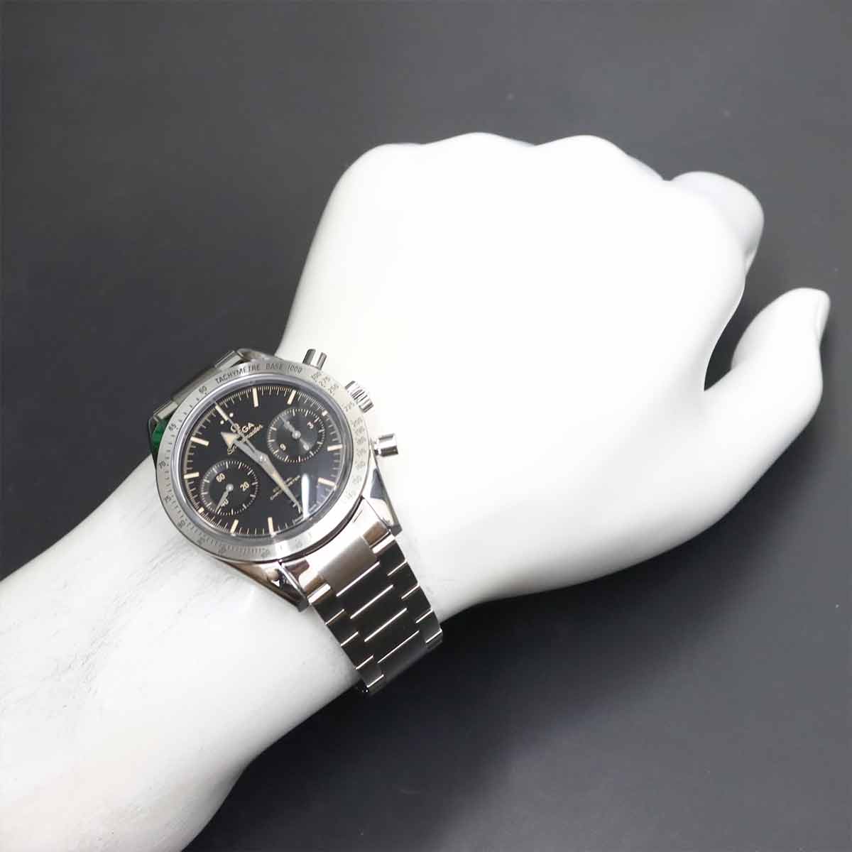 Omega Speedmaster 57 — vue 4