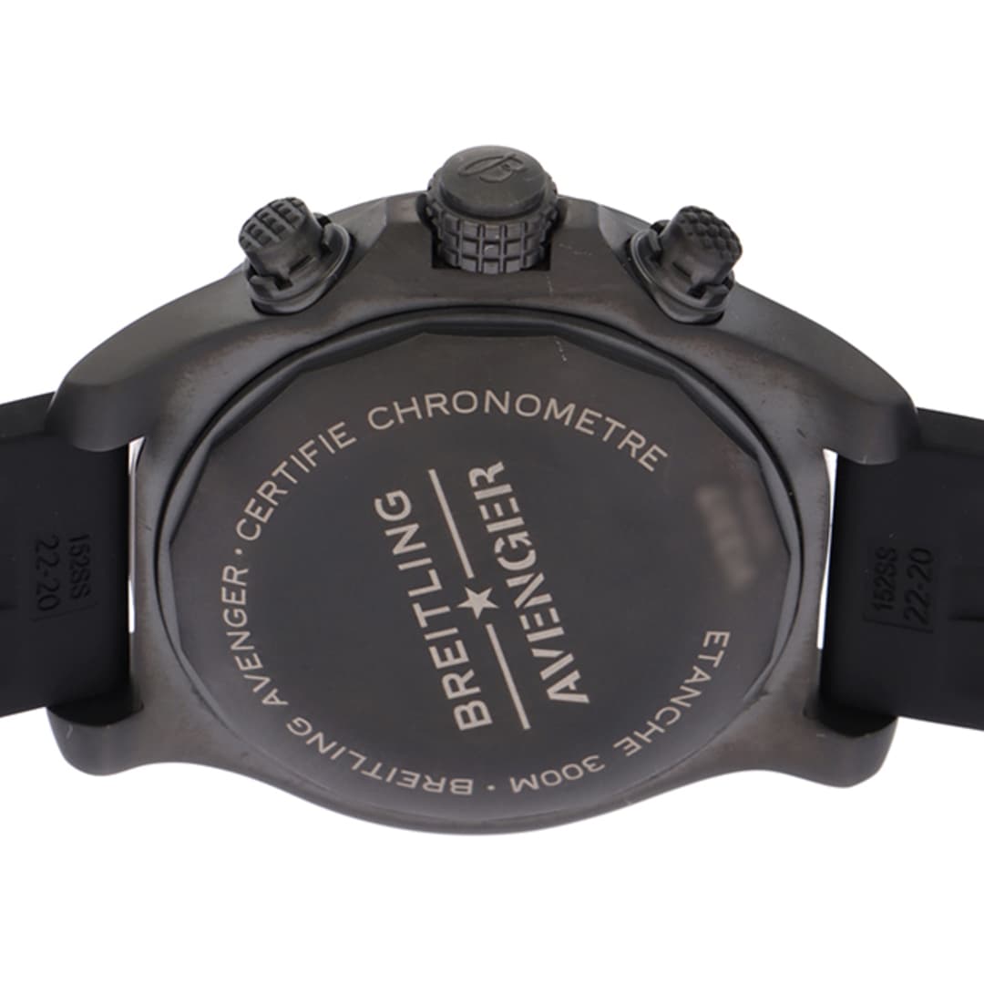 Breitling Avenger Chronograph 45 Night Mission — vue 4