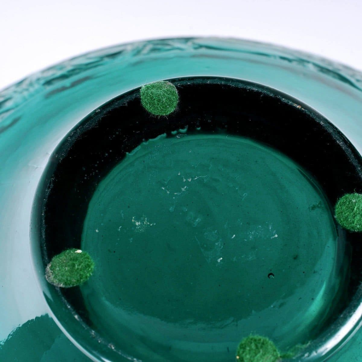 René Lalique Vase « Aras » en verre vert canard — vue 7