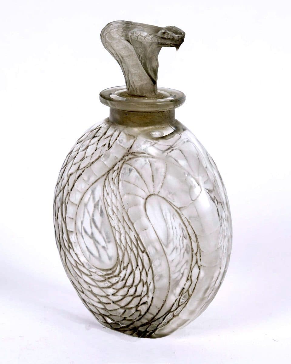 René Lalique Flacon « Serpent » — vue 3