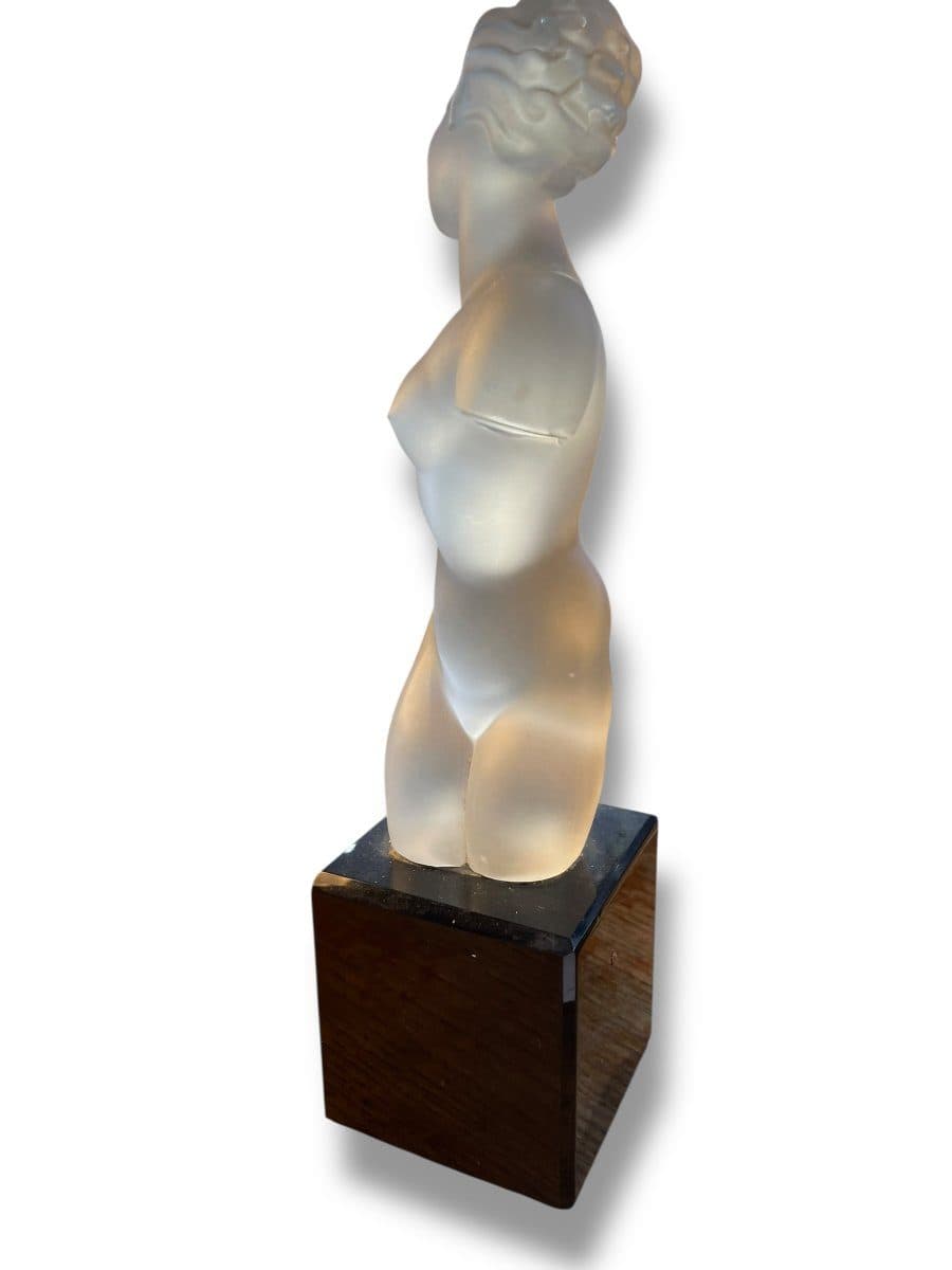 Eleon von Rommel pour Curt Schlevogt Sculpture féminine en cristal, collection Ingrid, 1939 — vue 3