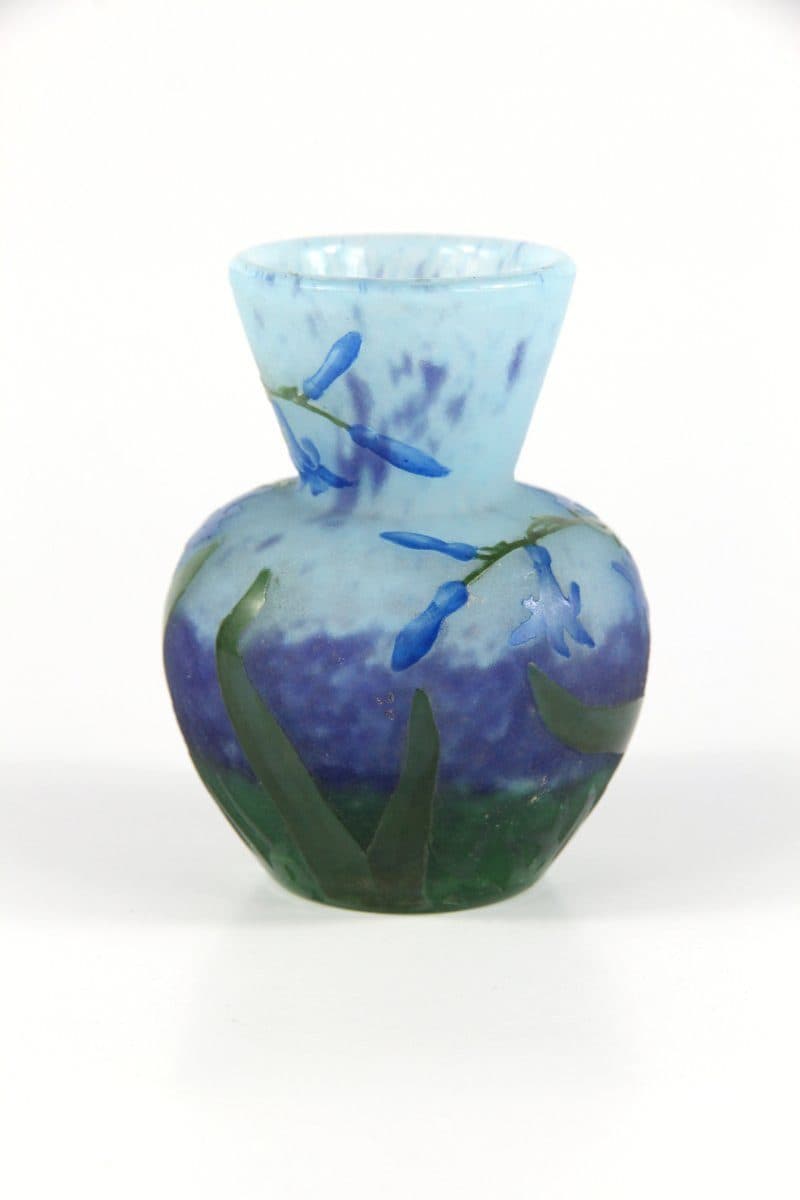 Vase Daum Nancy à décor de jacinthes — vue 5